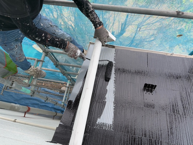 下地調整の重要なポイント4 ひび割れ、クラック補修(屋根)