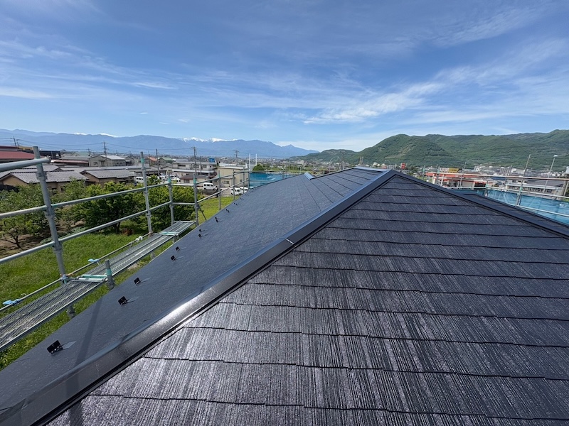 下地調整の重要なポイント4 ひび割れ、クラック補修(屋根)