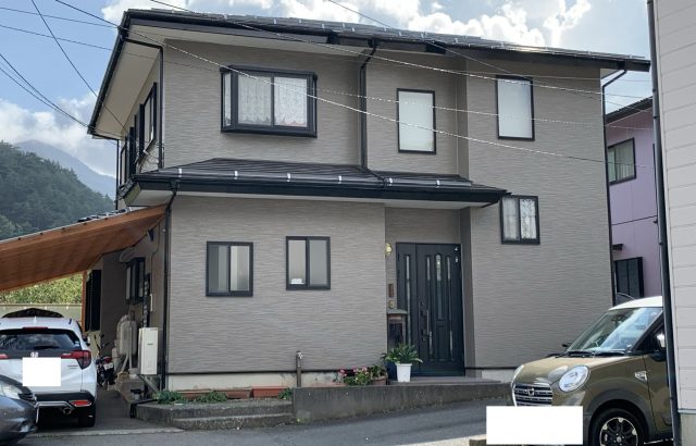 富士吉田市F様邸、外壁･屋根塗装完了！