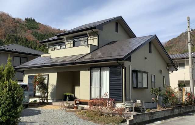 市川三郷町N様邸、外壁･屋根塗装工事 完成