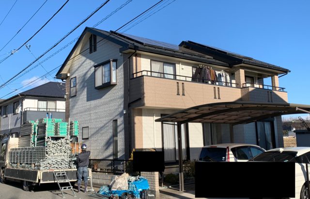 韮崎市F様邸、屋根板金工事 カバー工法がスタートしました