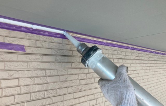 防水や気密を保つ外壁塗装と一緒におすすめしたいコーキング工事