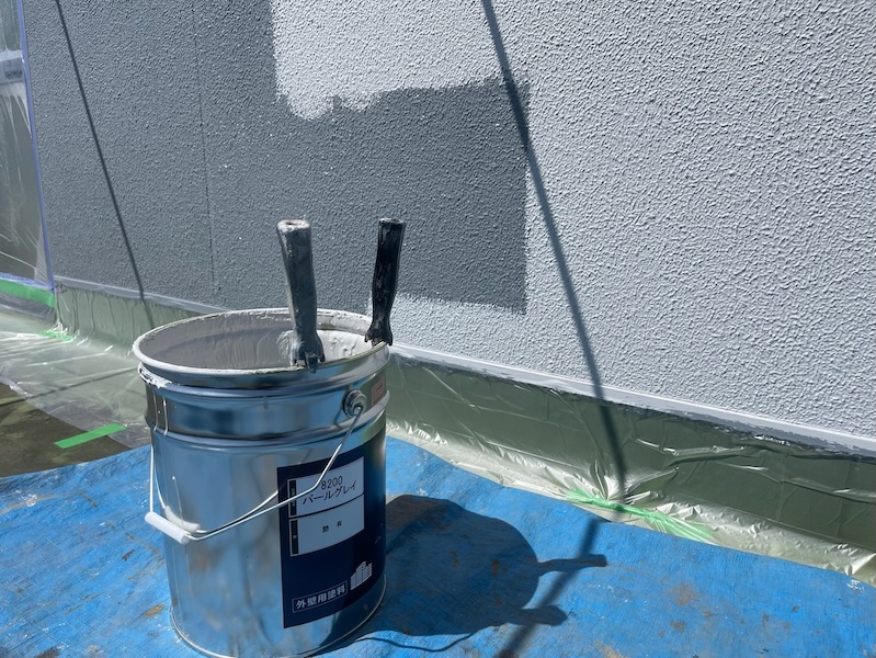 外壁塗料の水性と油性はどちらを選べばいい？