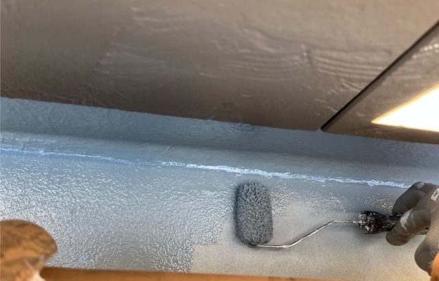 ベランダ・パラペットのトップコート再塗装｜山梨県甲府市