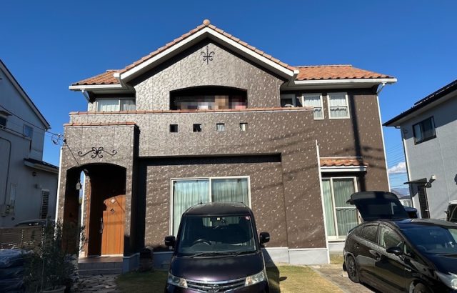 山梨県甲府市｜外壁塗装工事が完了しました！足場撤去〜施工後をレポート！