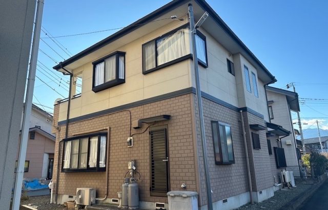 山梨県山梨市｜屋根塗装・外壁塗装工事のご依頼！施工前と足場の組み立て設置