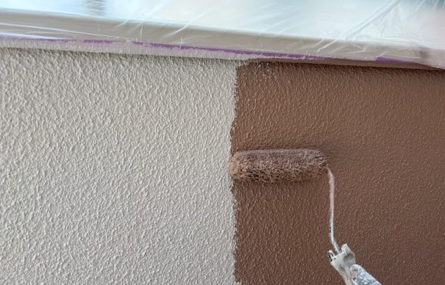 山梨県南アルプス市｜外壁塗装の塗り回数、3回塗りとはいったいなに？