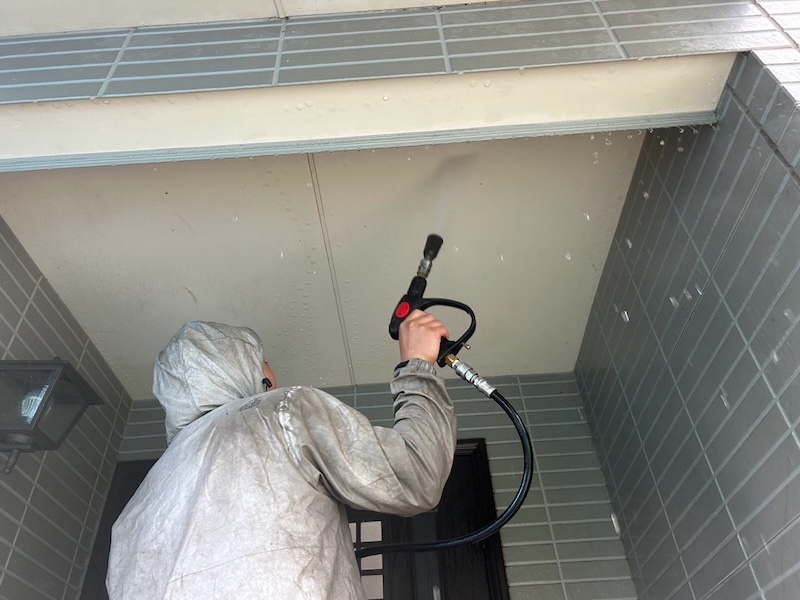 外壁塗装を始める前に知っておきたい高圧洗浄について解説します!