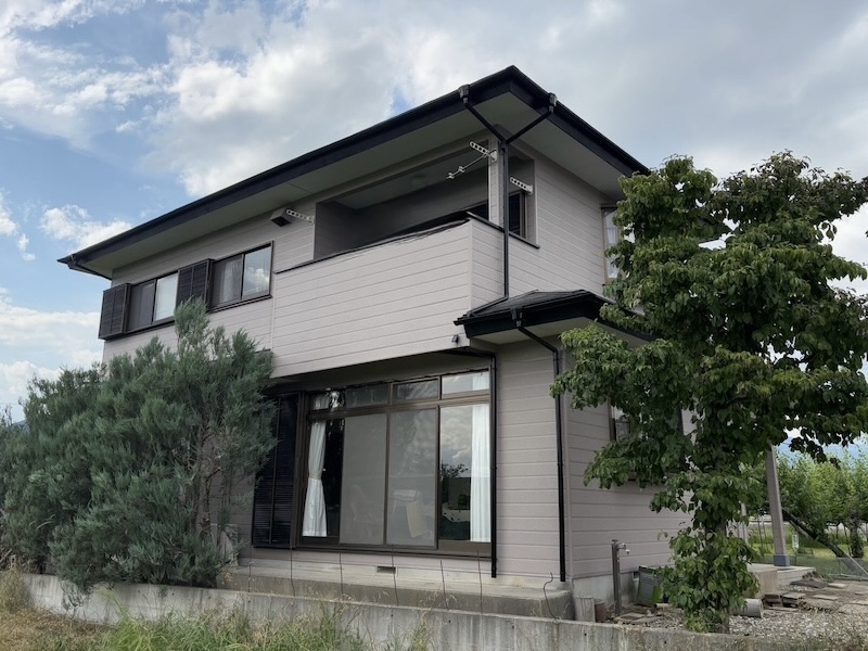 屋根塗装・外壁塗装工事 施工前と施工後をご紹介!|山梨県笛吹市