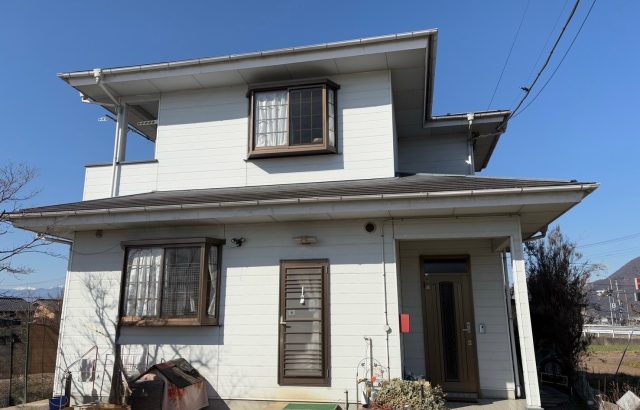 山梨県笛吹市 屋根塗装・外壁塗装工事「ていねいに塗装してくれて出来栄えに満足しています」