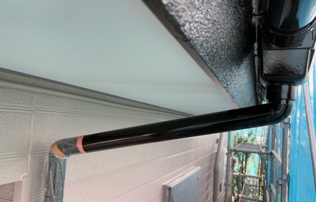 鼻隠し・軒樋・軒天井を塗装しました！水に触れやすい部材は劣化にご注意ください！｜山梨県笛吹市