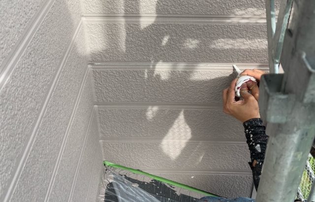 山梨県笛吹市｜塗装前の下地処理 シーリング工事とは？